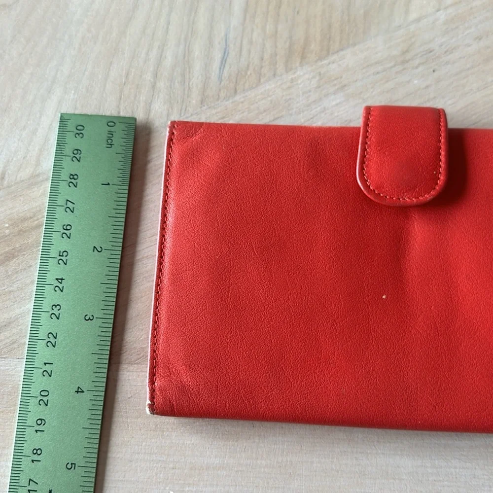 Vintage Mundi red Nappa cowhide leather wallet